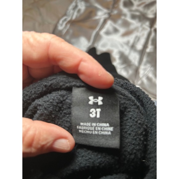 Under Armour Kids Black Hoodie Neon Logo Size 3T Pullover Hooded Sweatshirt - Picture 3 of 5